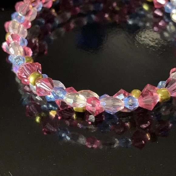 Czech crystal and glass beaded coil bracelet and earring set "Sleeping Beauty" - Picture 4 of 6